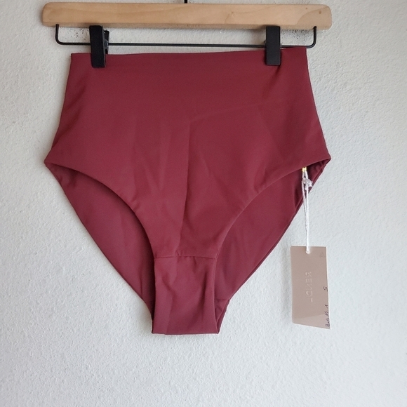 RENDL Other - RENDL High Waist Bottom No. 1 size 4 NWT